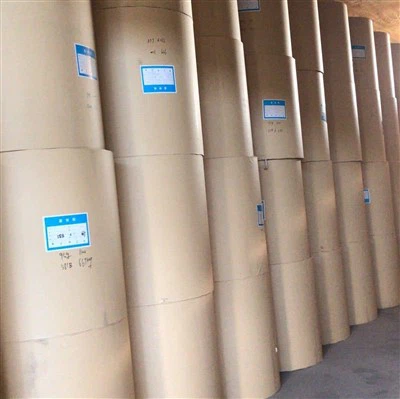 Paper recobert de resina de 105gsm d’alta qualitat i venda calenta per fer un coixinet de refrigeració
